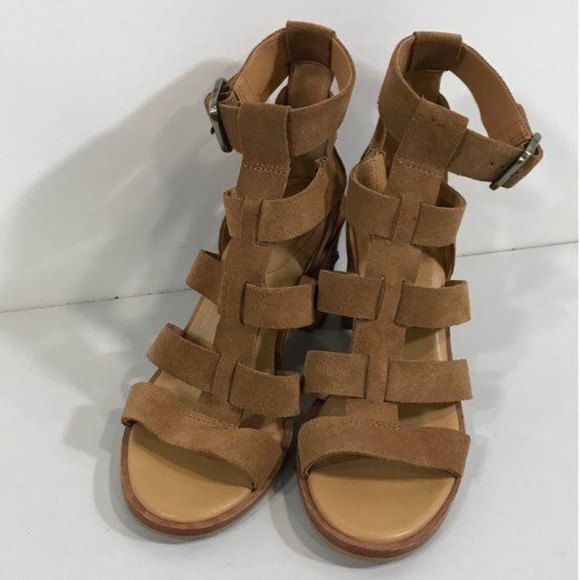 Women's UGG Macayla Tan Suede Gladiator Sandals Size 6M - Picture 1 of 6